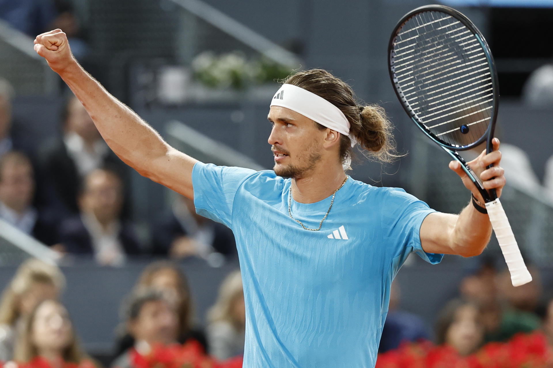 Zverev arrolla a Cobolli en Madrid y se medirá al belga Blockx en semifinales