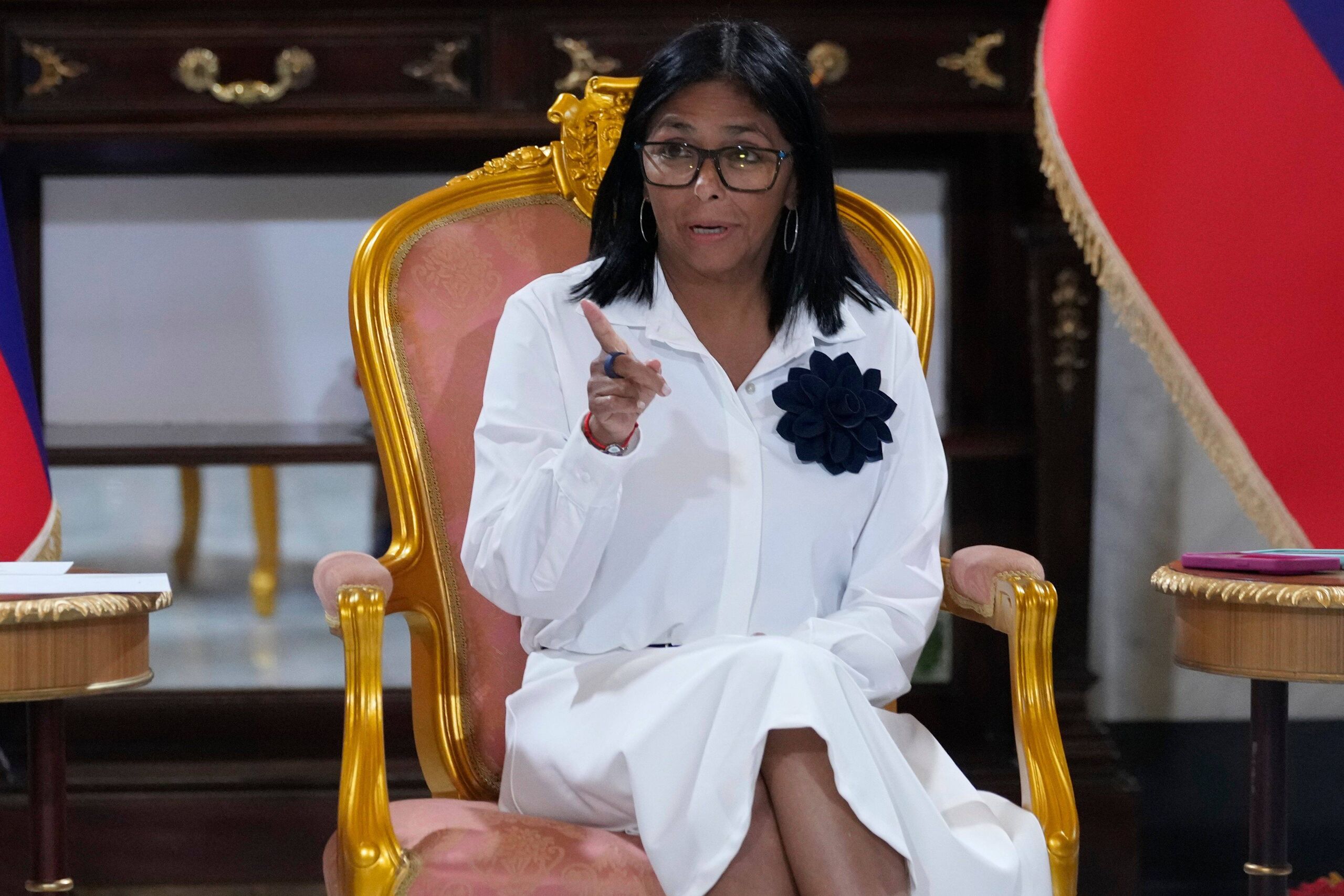 Europa exige mantener el veto a Delcy Rodríguez y trastoca los planes de Sánchez para la Cumbre Iberoamericana