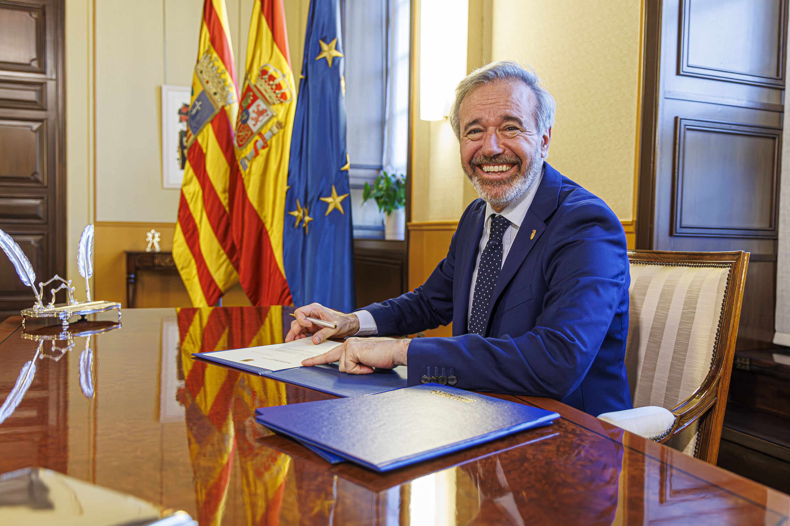 Así queda el nuevo Gobierno de Aragón: todos los nombres de PP y Vox