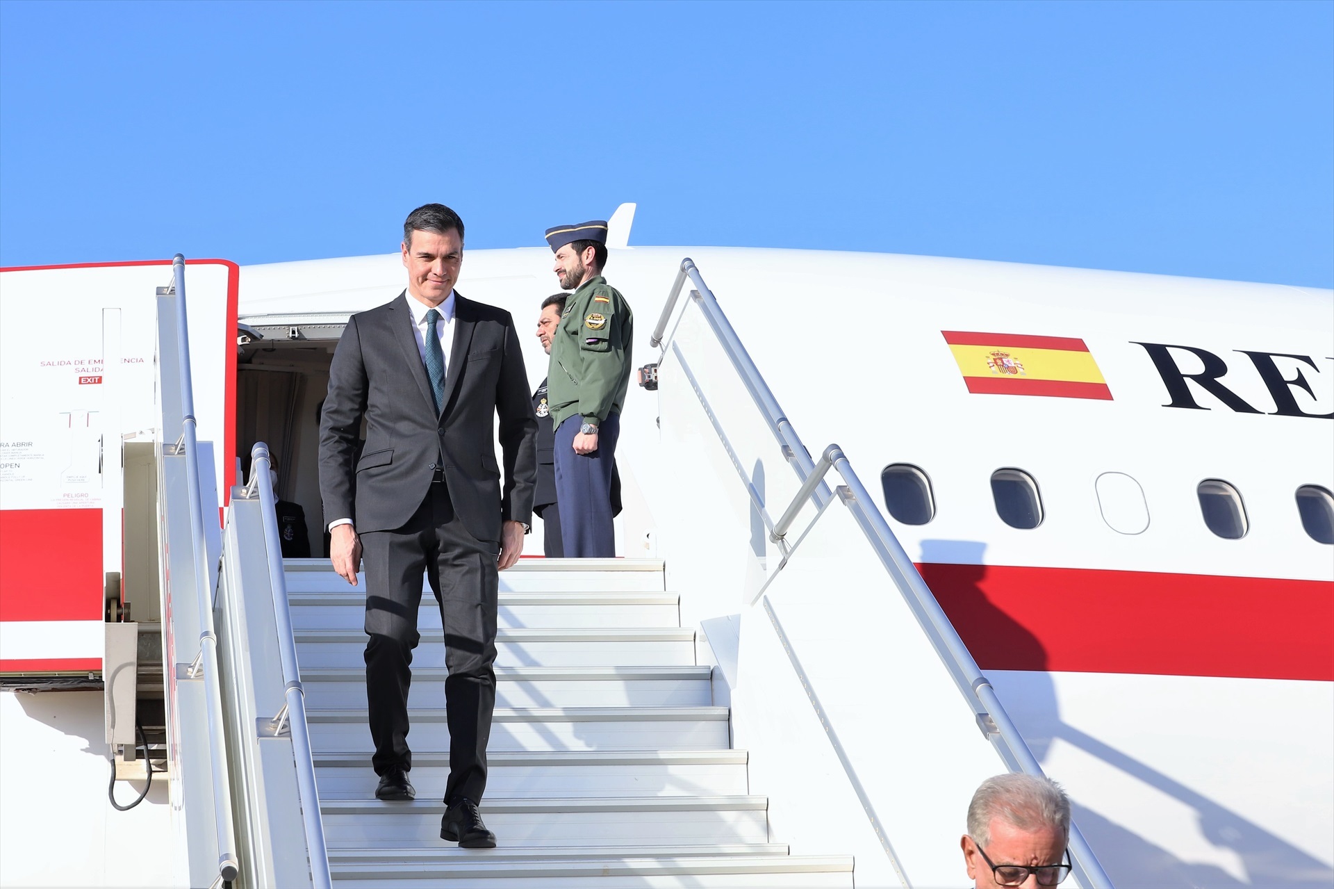 El avión de Pedro Sánchez se vuelve a averiar y le obliga a aterrizar en Turquía