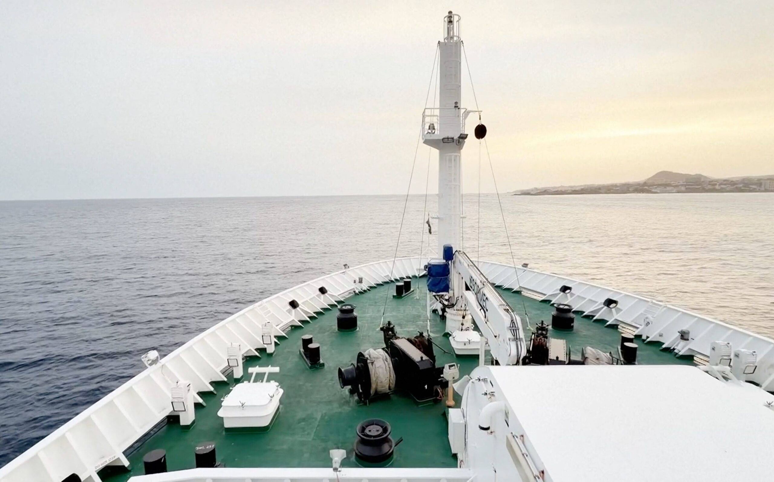 España acuerda con la OMS que el crucero con hantavirus haga escala en Canarias