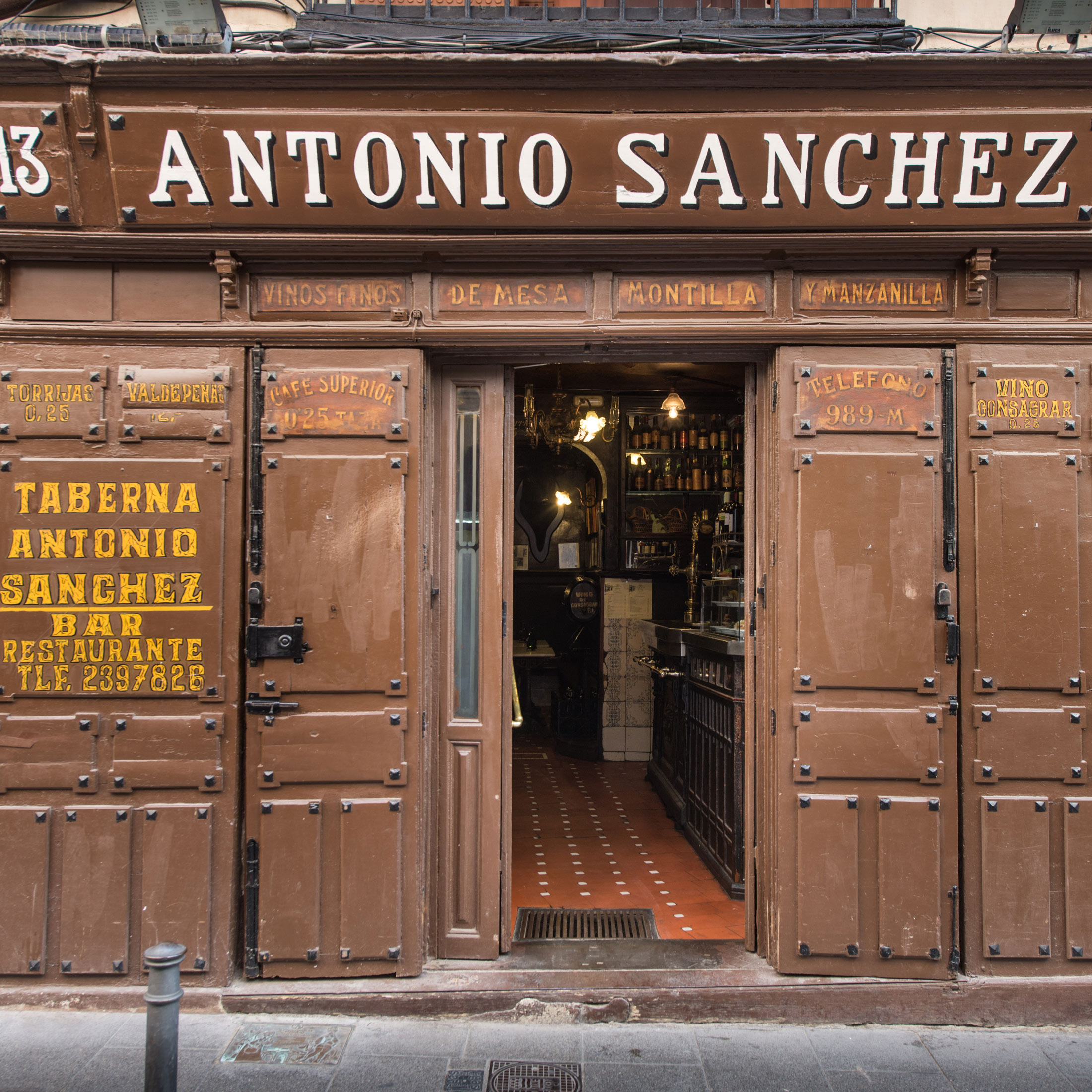 La Taberna Antonio Sánchez: el último santuario del casticismo recibe el 'Plato de Oro'
