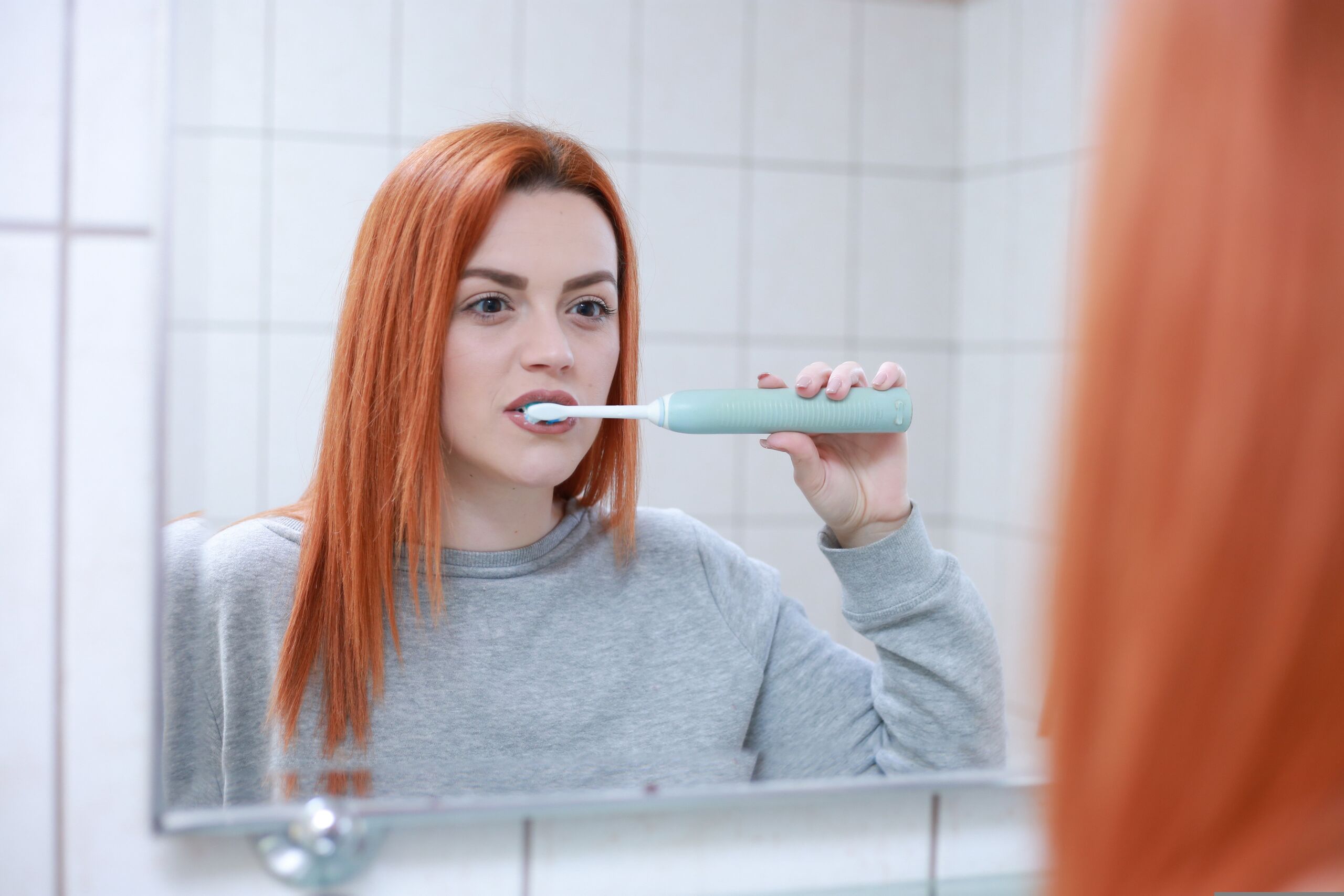 Así nació el cepillo de dientes moderno: el genial invento de un preso en el siglo XVIII