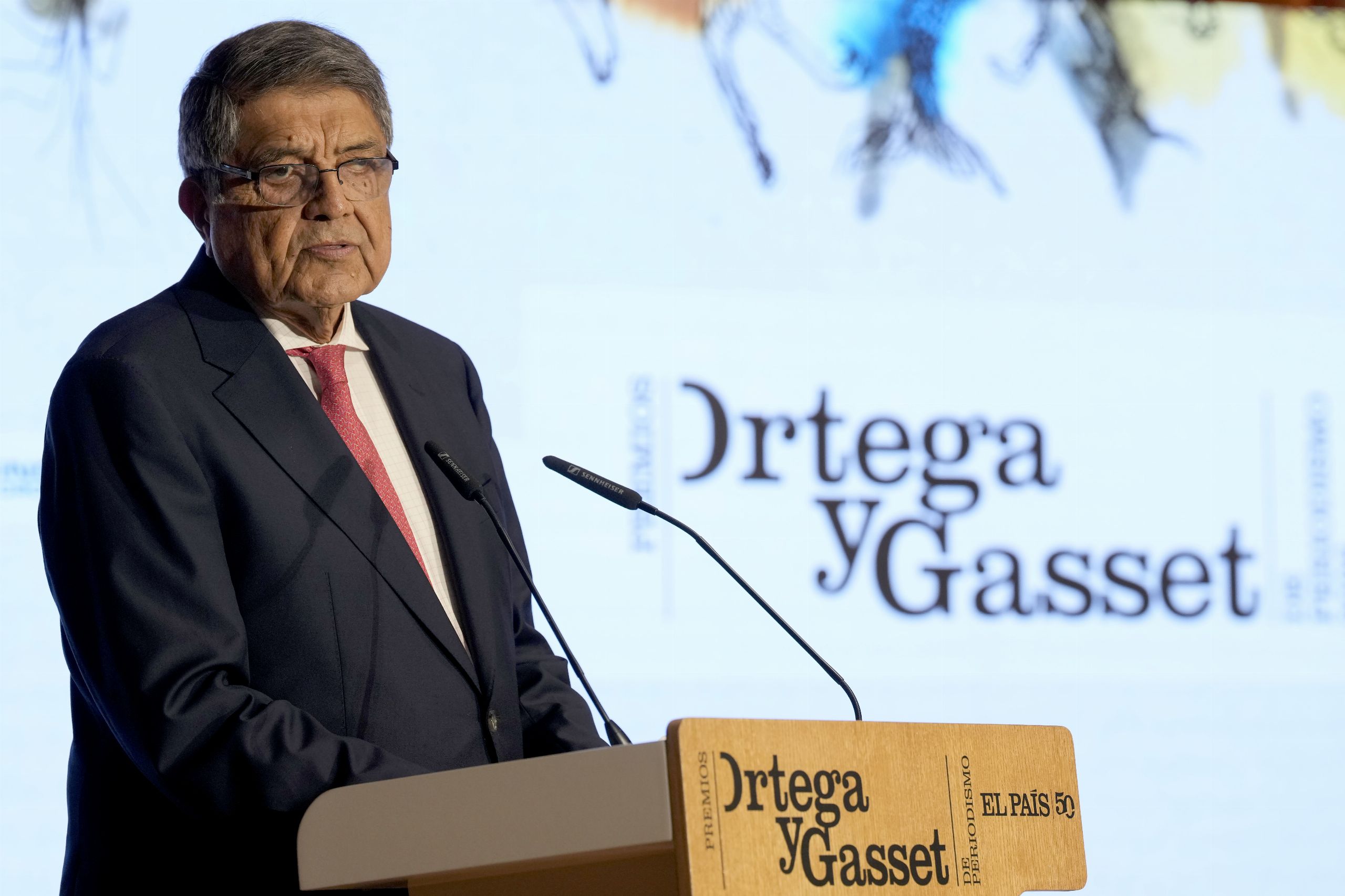 Sergio Ramírez, candidato a la Real Academia Española para la silla de Mario Vargas Llosa