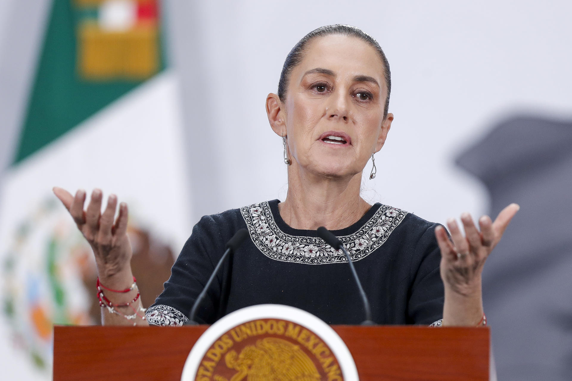 Choque diplomático: Ayuso suspende su viaje a México tras el  "boicot" y las  "amenazas" de Sheinbaum