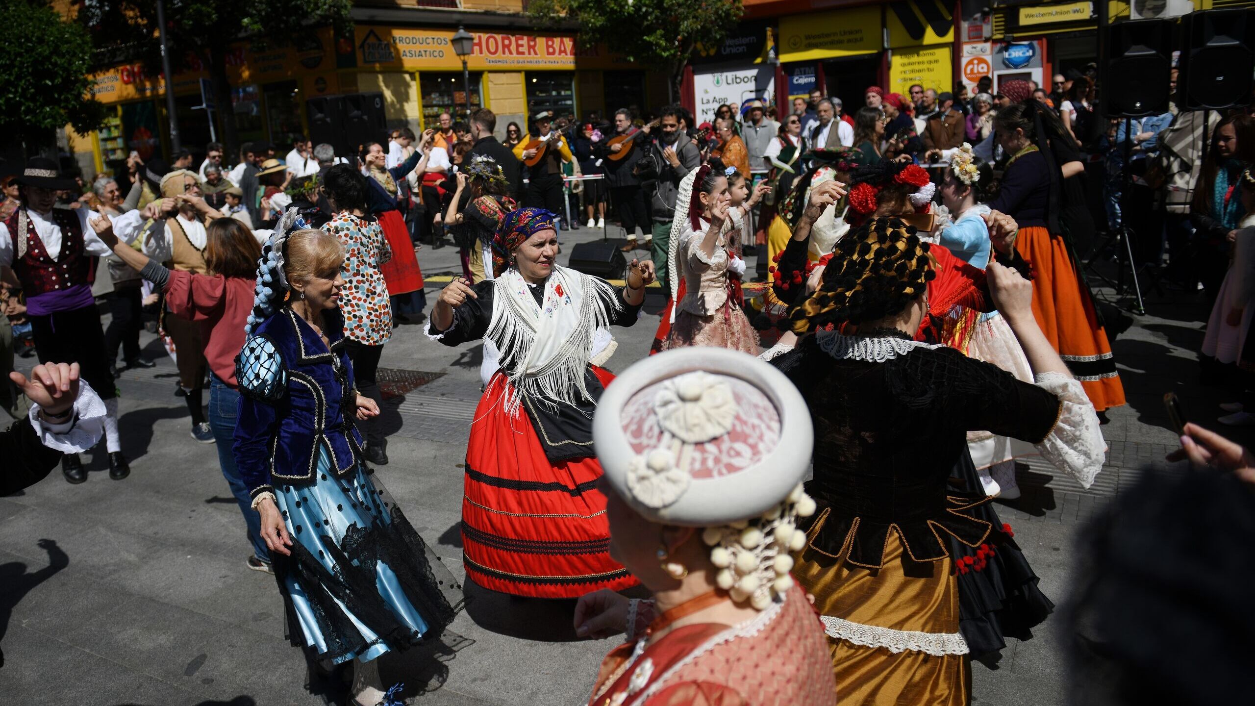 Madrid explota por San Isidro: conciertos gratis, mercados virales y planes para todo el día
