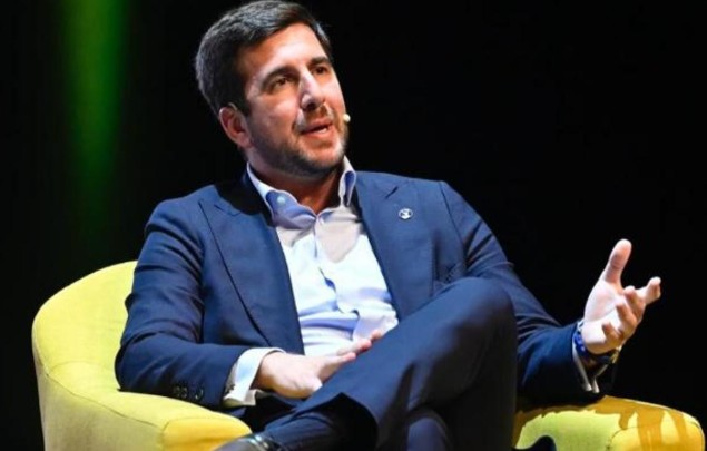 Enrique Riquelme medita presentarse a las elecciones del Real Madrid tras el órdago de Florentino Pérez