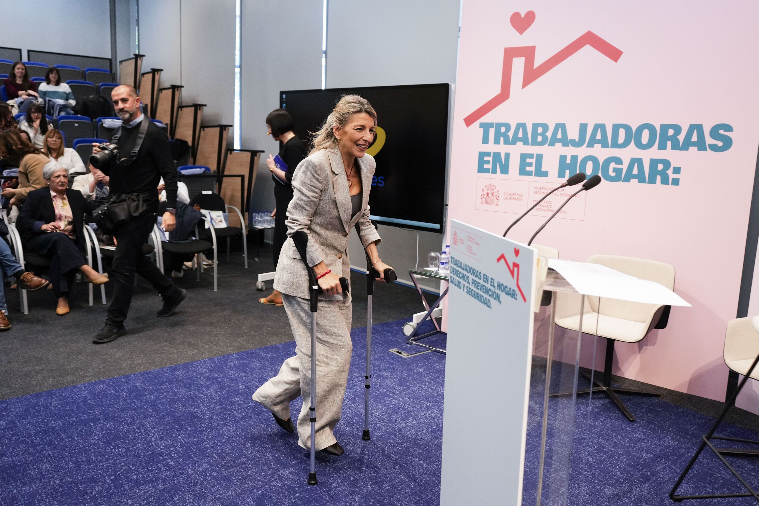 La hipocresía de Yolanda Díaz con la Guardia Civil: apoyo al cuerpo, pero votando en contra de ellos