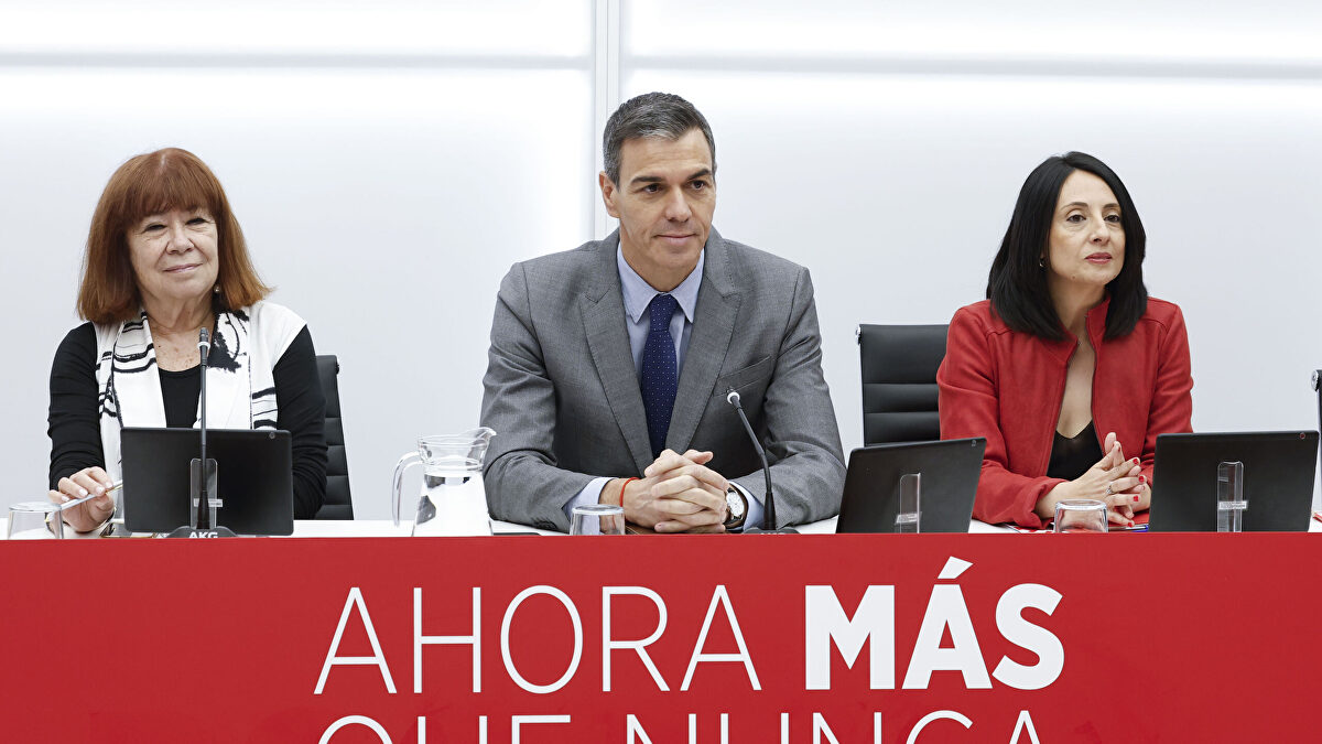 Ferraz admite trasvase de votos al PP y evita la autocrítica