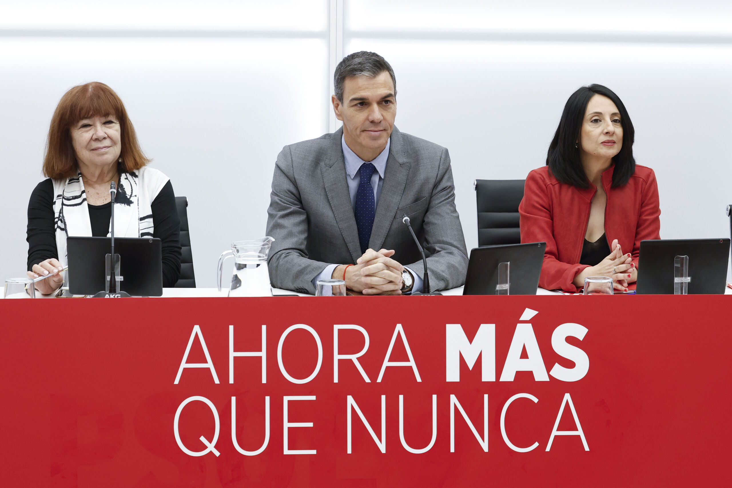 Caso cloacas: el juez cita a la presidenta del PSOE como tes