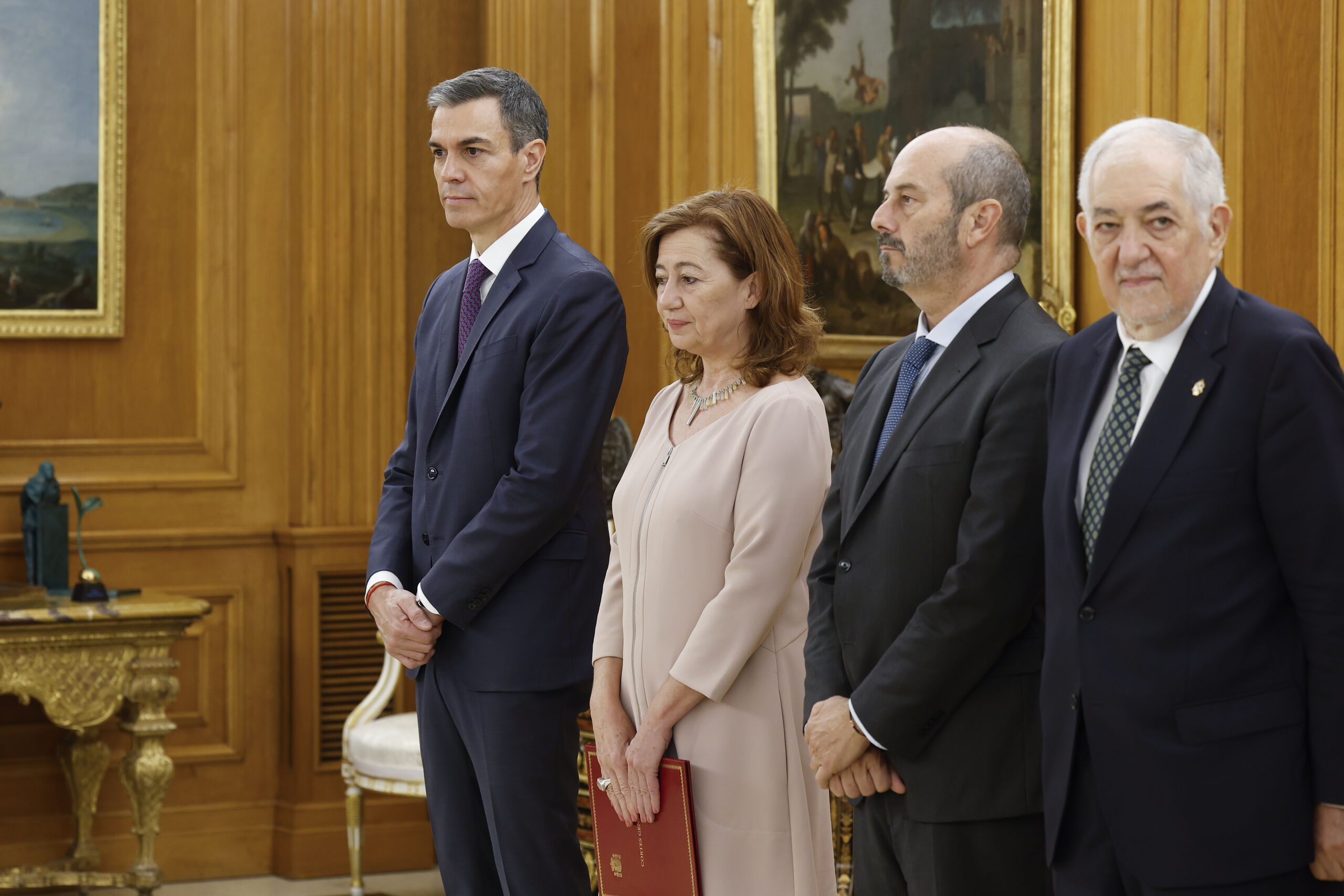 Conde-Pumpido crea un grupo de trabajo para declarar constit