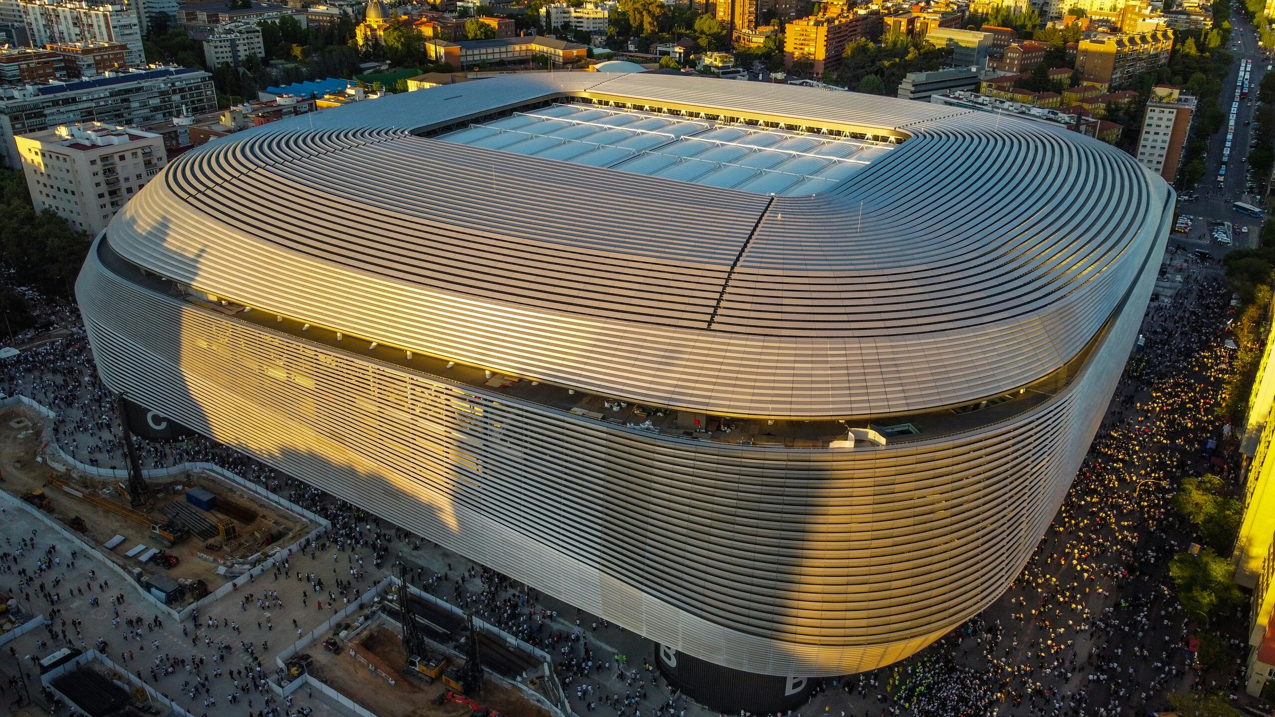 Hackean el Santiago Bernabéu en Google Maps y lo renombran con mensajes provocadores