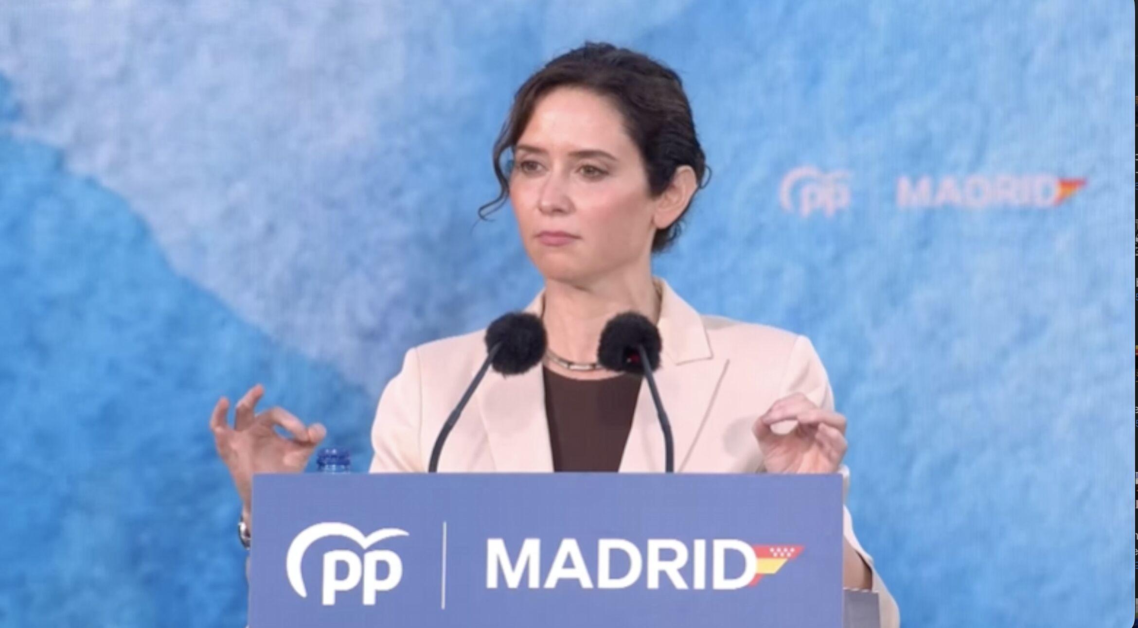 La República de los Tonnntos: Ayuso vaticinó la creación de la cloaca por Sánchez