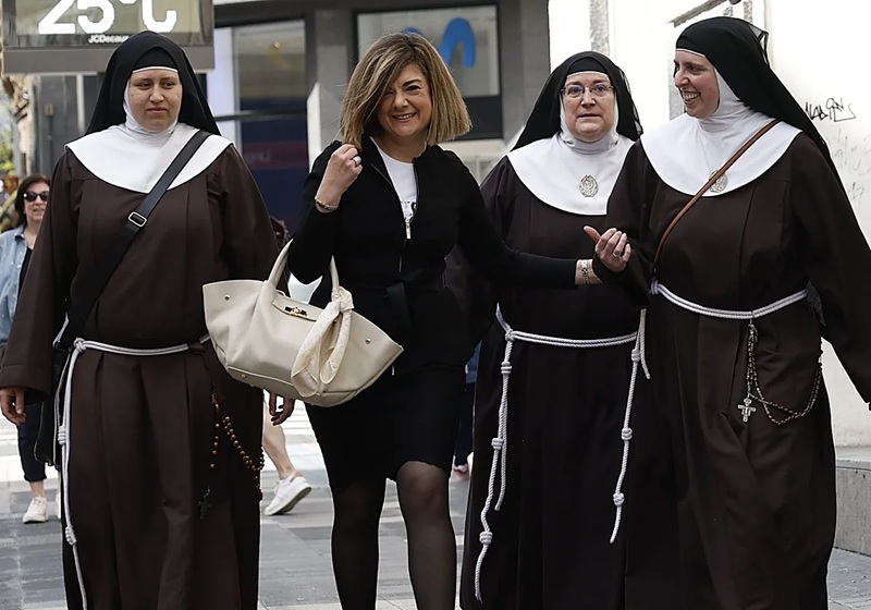 Envían a juicio a siete exmonjas de Belorado acusadas de tratos denigrantes a cinco religiosas ancianas