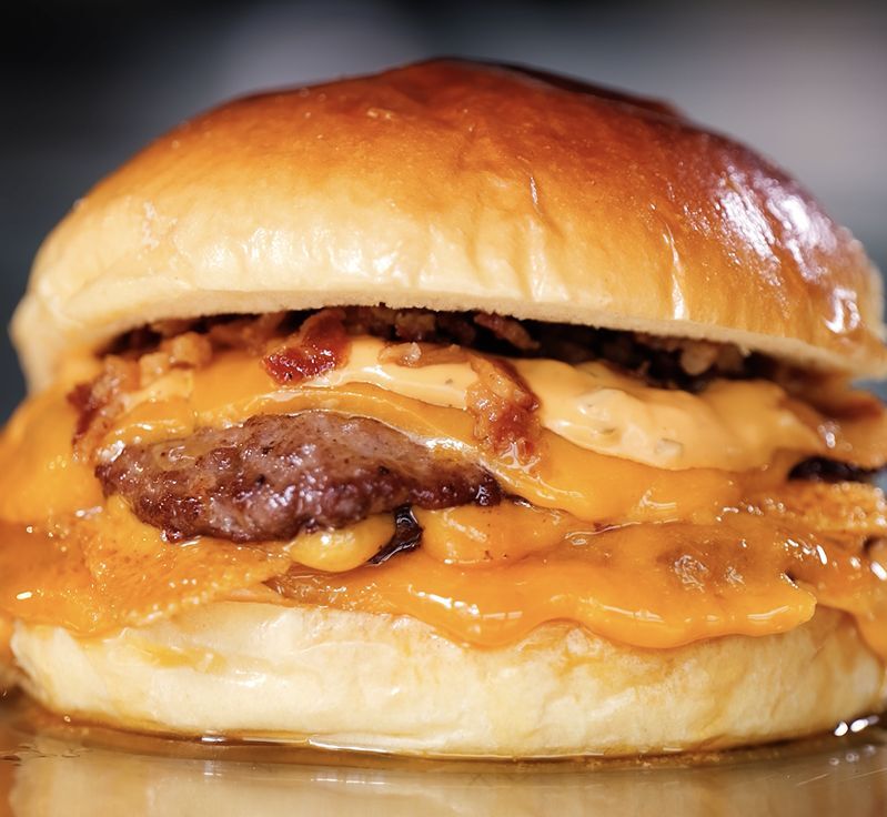 El pan gana protagonismo en la hamburguesa premium mientras el delivery impulsa su consumo en España