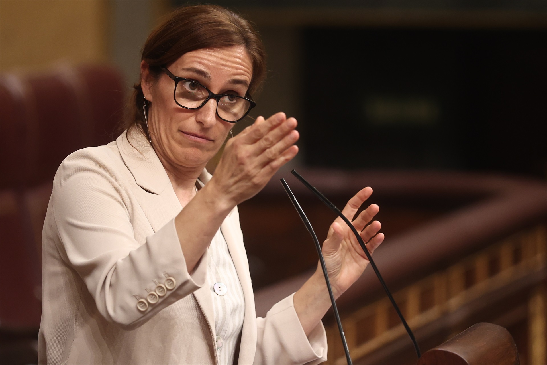La huelga médica contra Mónica García se agrava: 15 nuevos servicios de hospitales madrileños dejan las peonadas