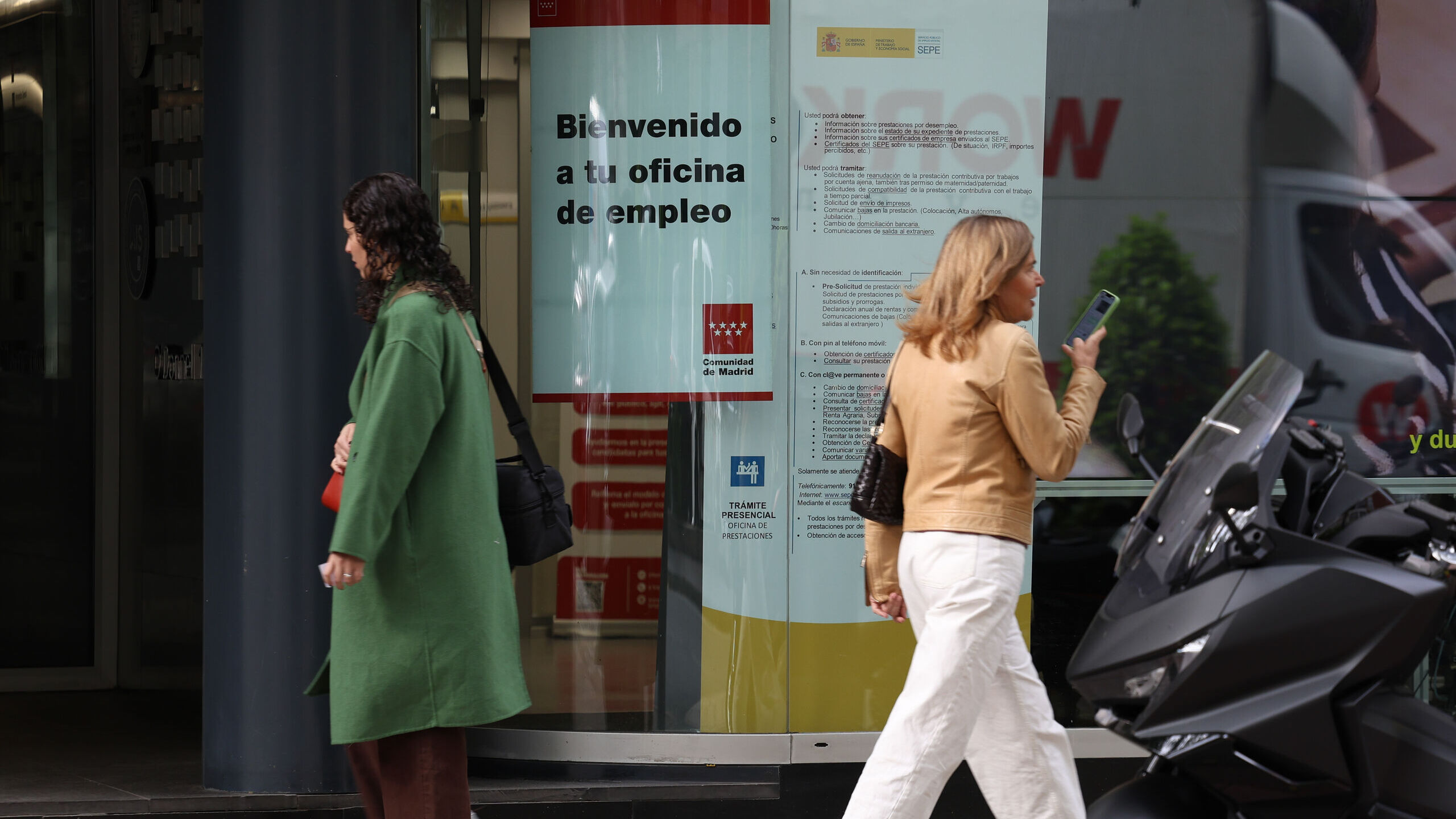 Ni empleados ni empresarios: por qué el inicio en el mercado laboral es tan complicado para los jóvenes españoles
