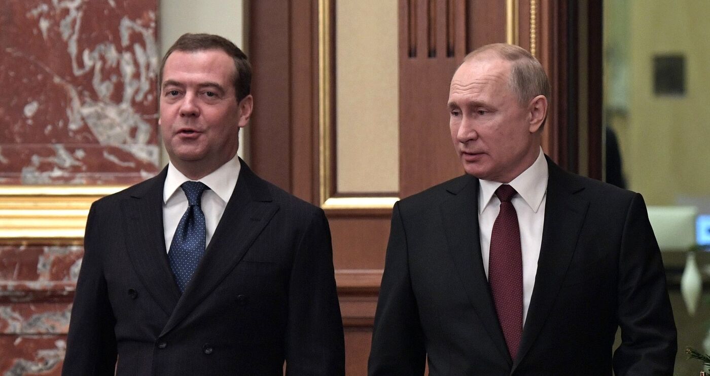 Medvedev amenaza a Europa tras el impacto de un dron en Rumanía: "Los sueños en paz se han acabado"