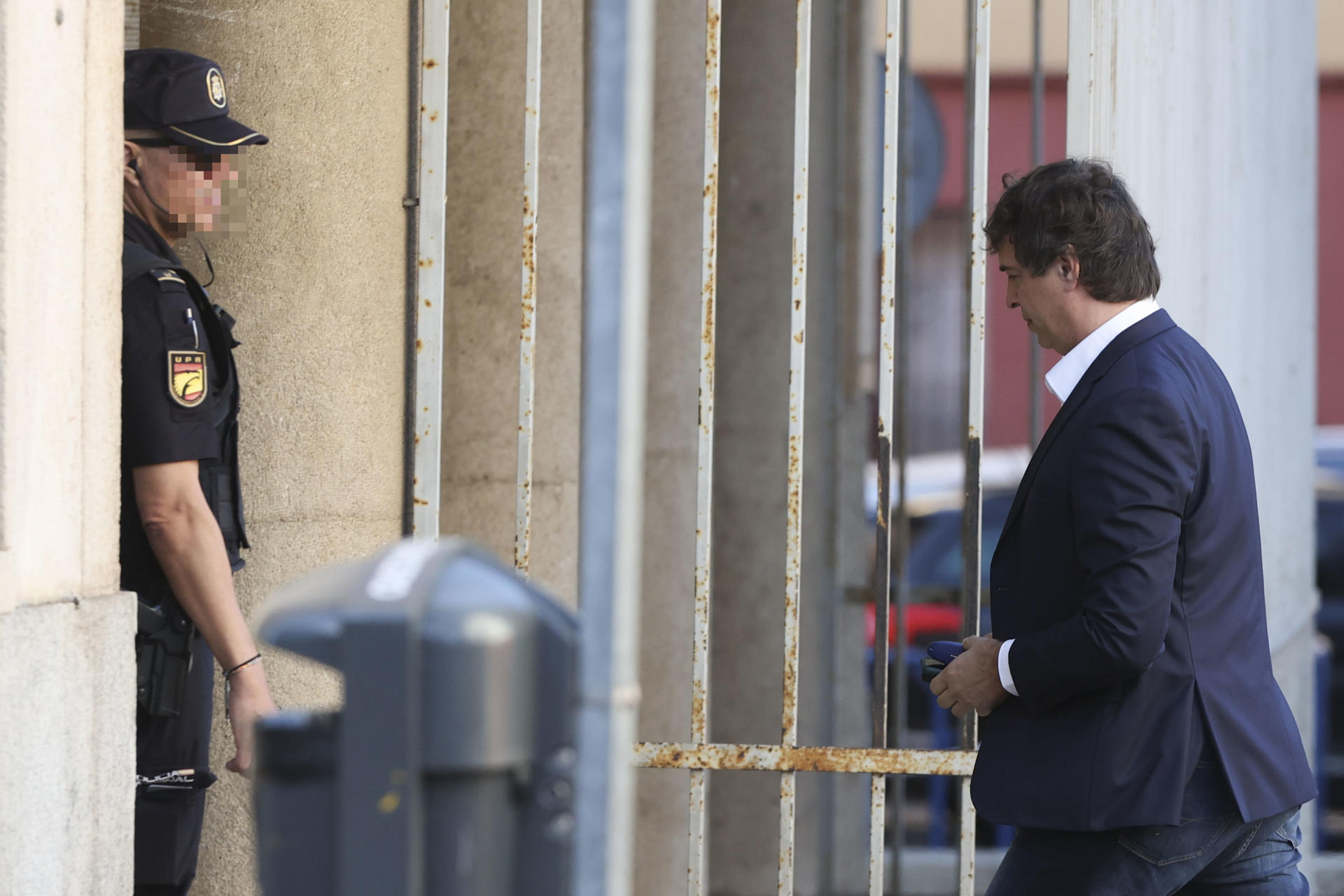 La Audiencia de Badajoz exonera a David Sánchez del delito de aceptación de nombramiento ilegal al estar "prescrito"