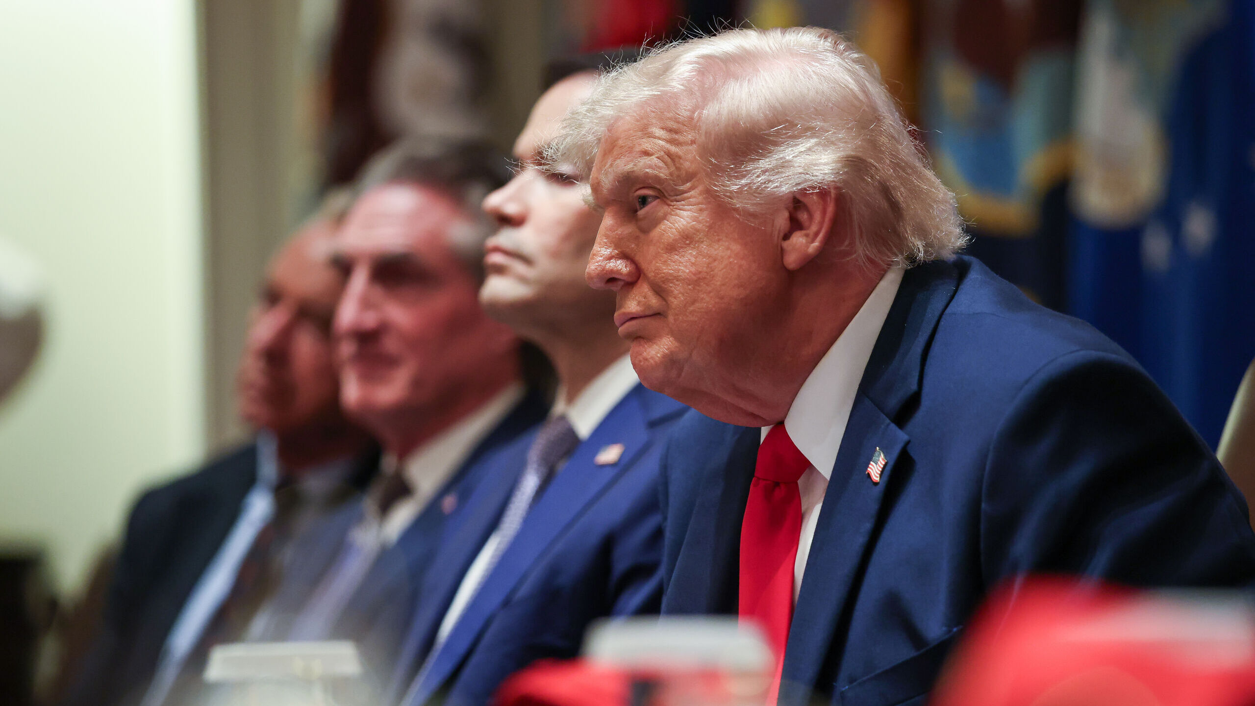 Trump amenaza a Irán por retrasar el acuerdo: "Ahora tendrán