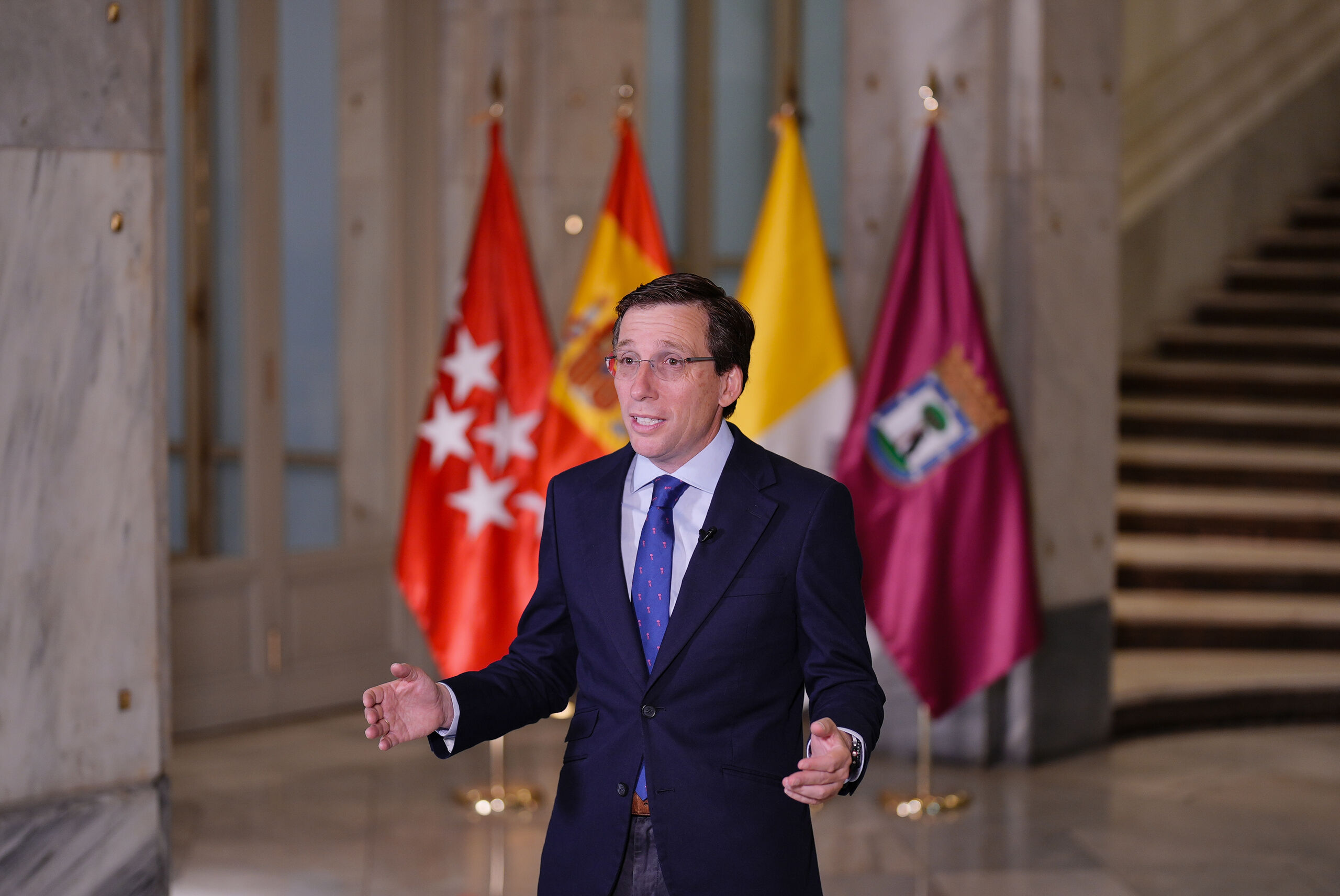 Almeida hace ya público el bando que anuncia la llegada del Papa: 