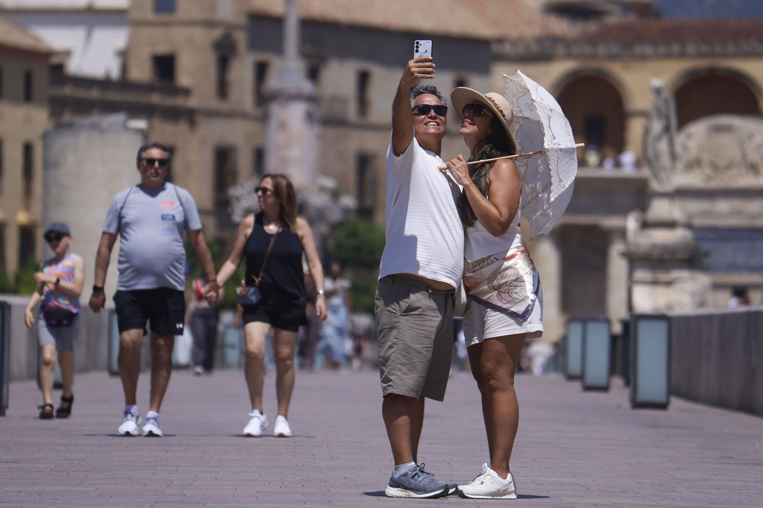Domingo de cielos despejados y calor: los termómetros supera