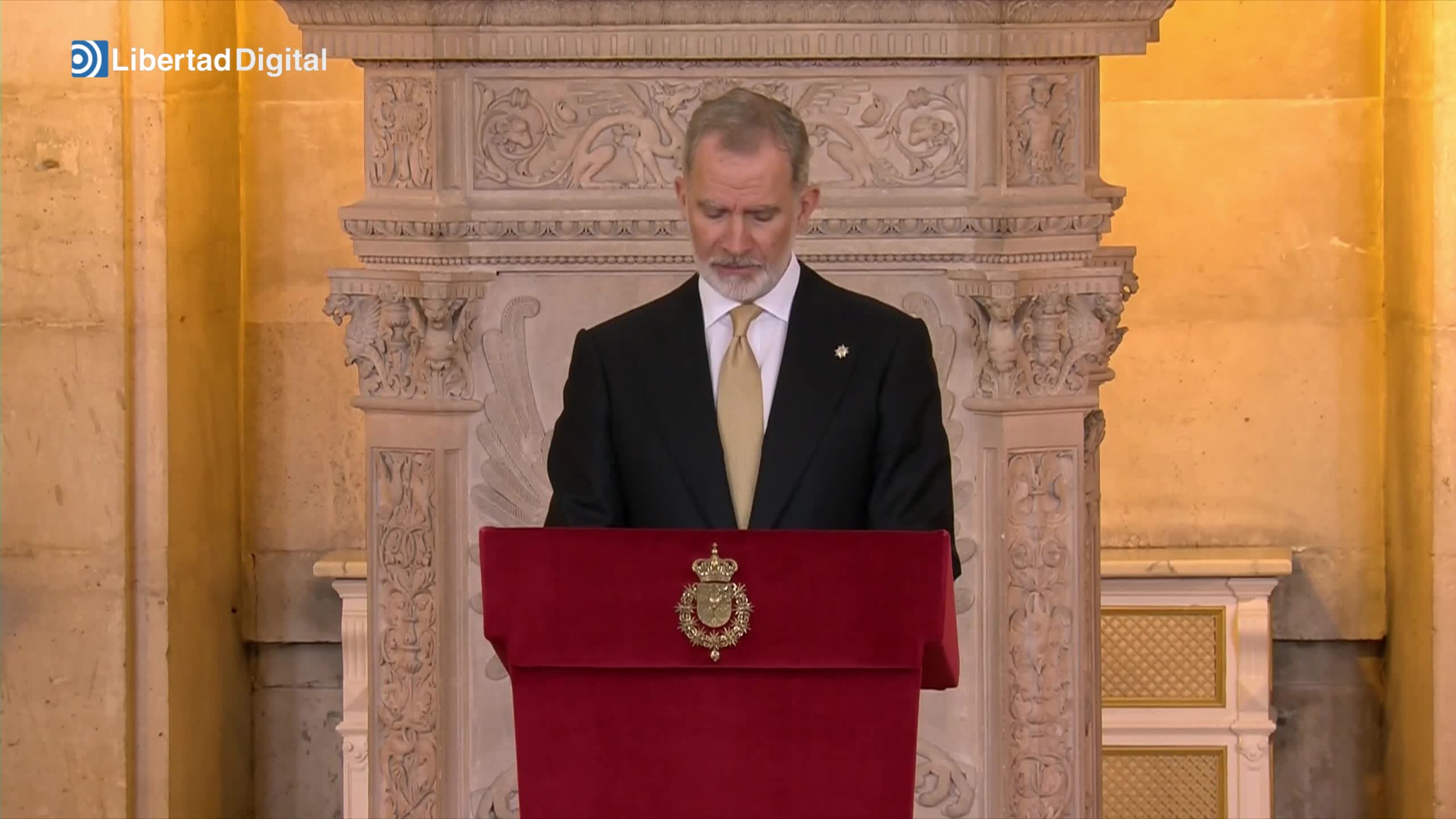Felipe VI ensalza la fe católica y condena los abusos que no pueden ser 