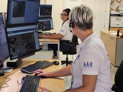 Rescatan en helicóptero a una mujer de 67 años por mal de al