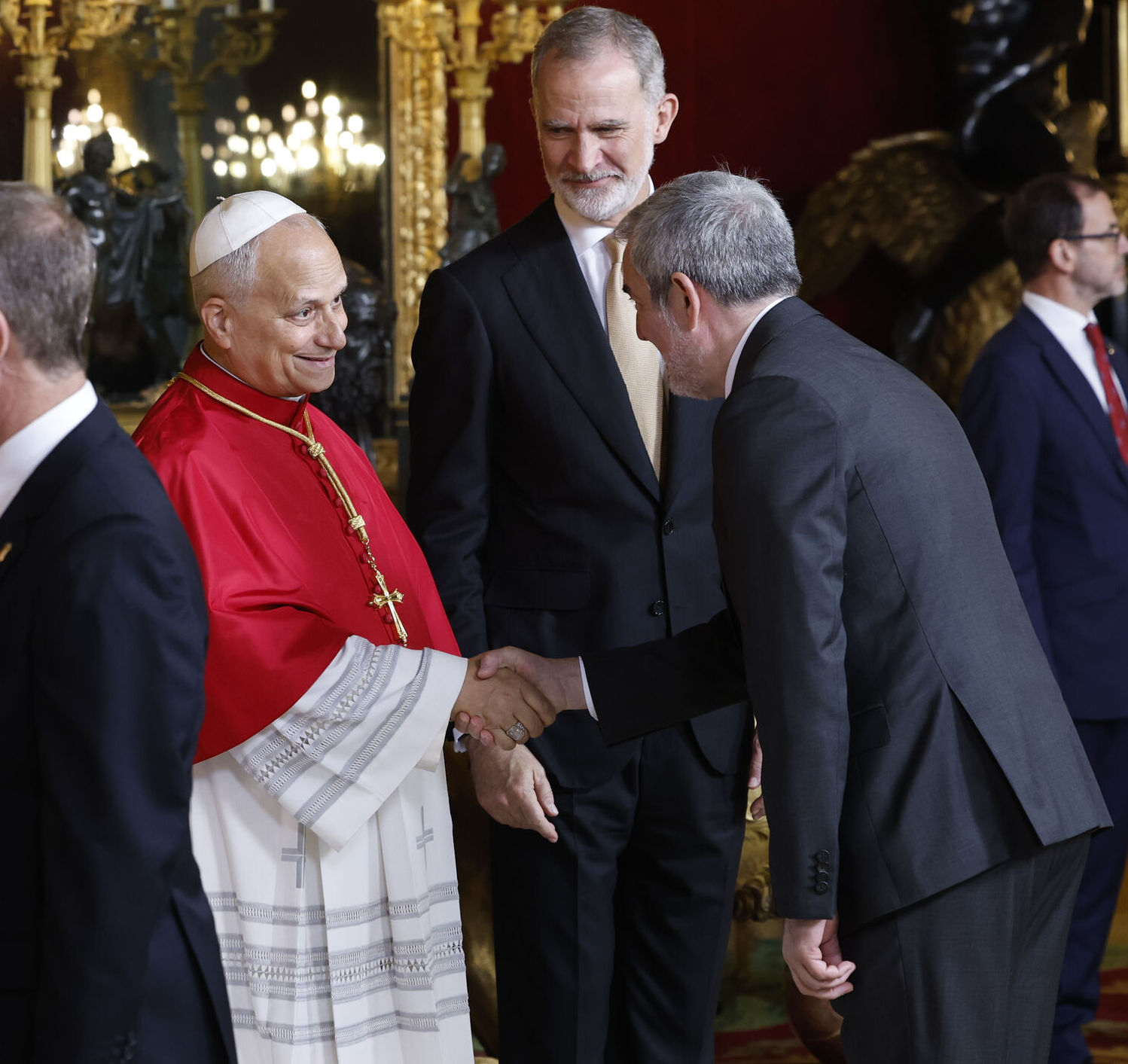 Costó 3 millones, dejará 30. El milagro económico del papa L