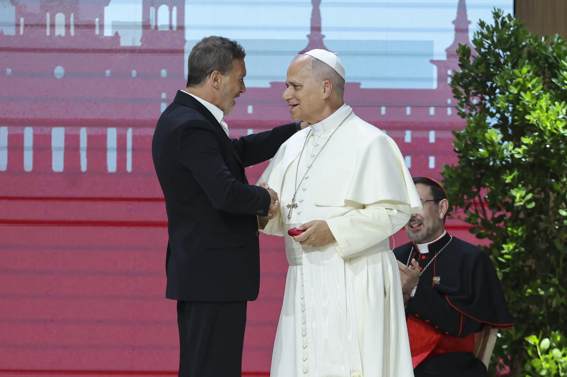Las fotos más icónicas de la visita del papa León XIV a Madrid: el ...