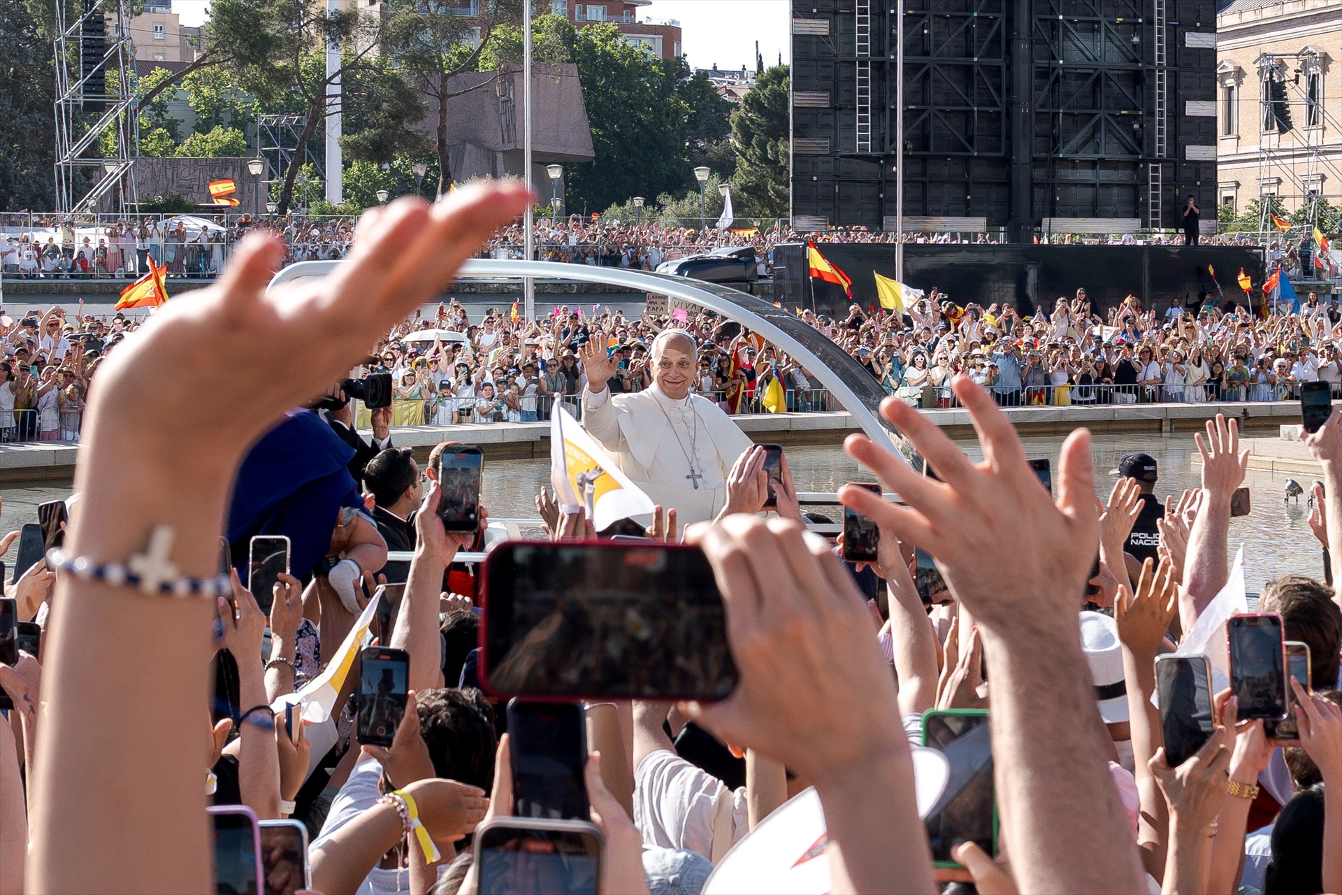 Las fotos más icónicas de la visita del papa León XIV a Madrid: el ...