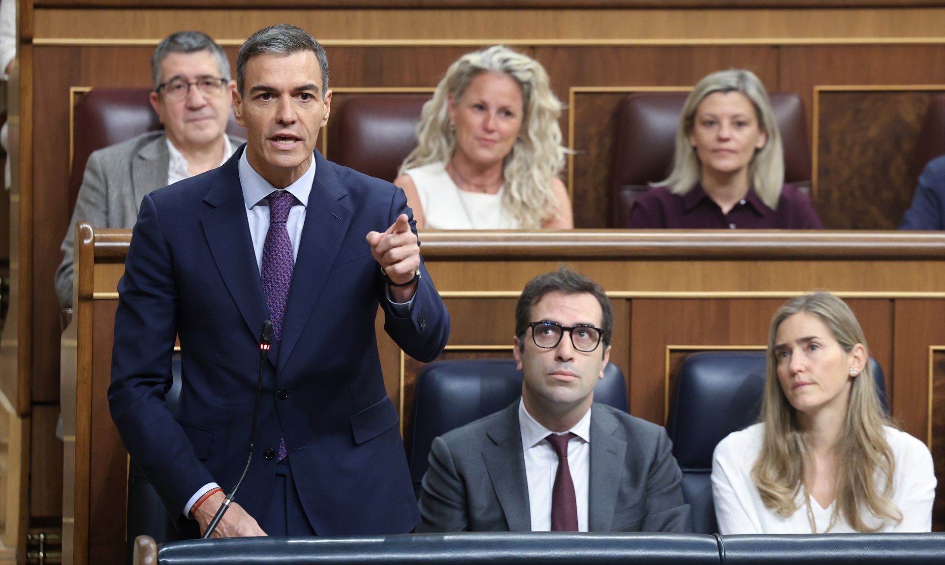 Ana Vázquez ataca a las cloacas del PSOE por su plan de desa