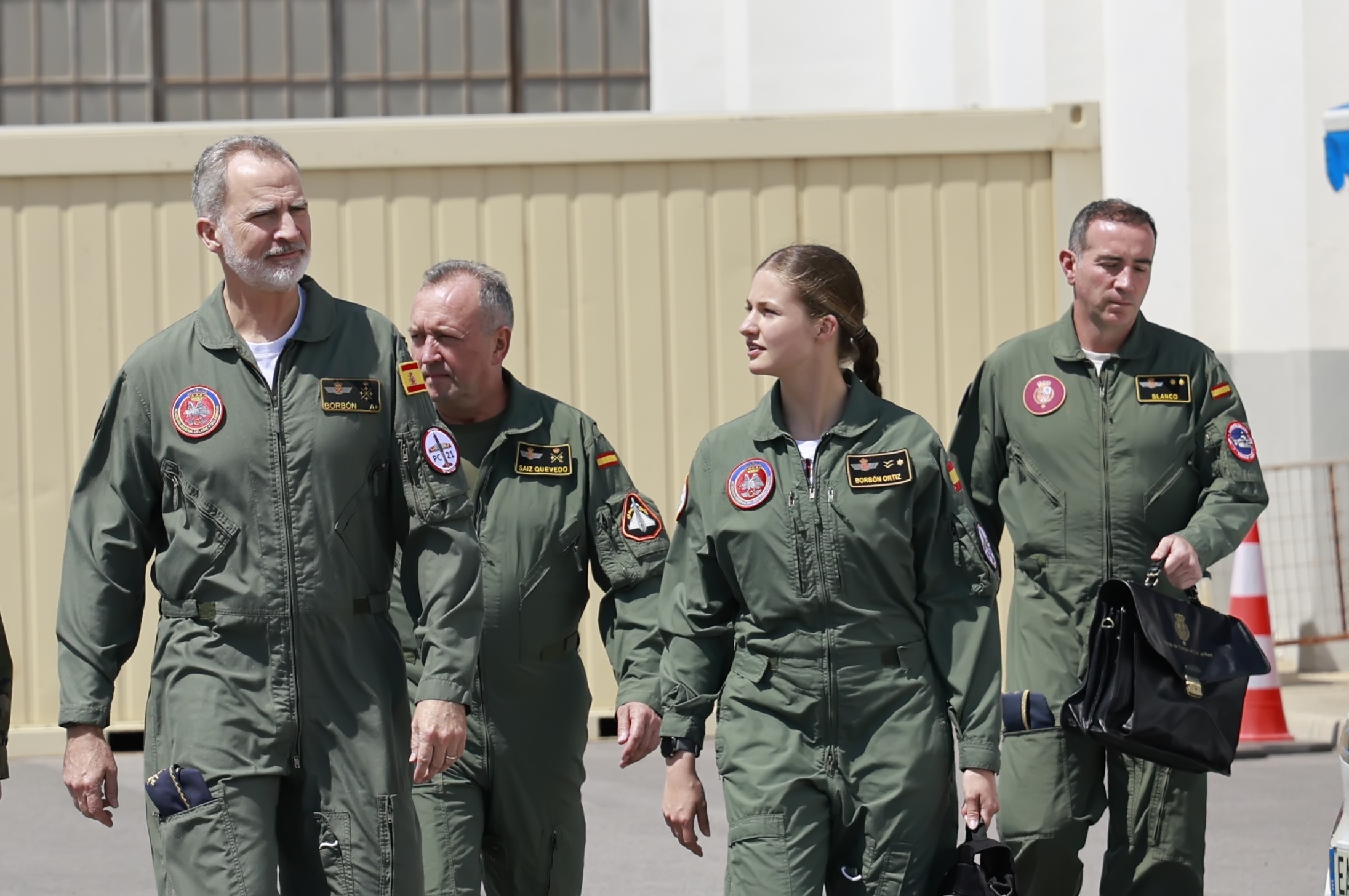 El Rey y la Princesa Leonor comparten vuelo de instrucción en la Academia General del Aire