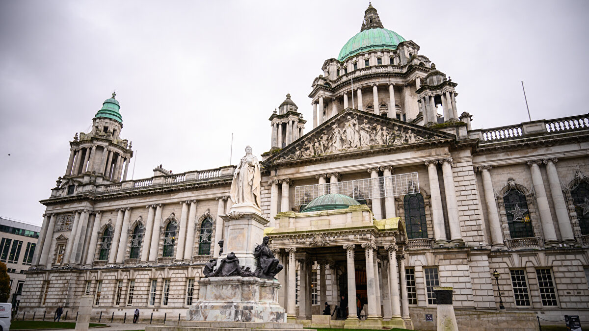 Una mirada diferente a Belfast: la animada capital de Irlanda del Norte