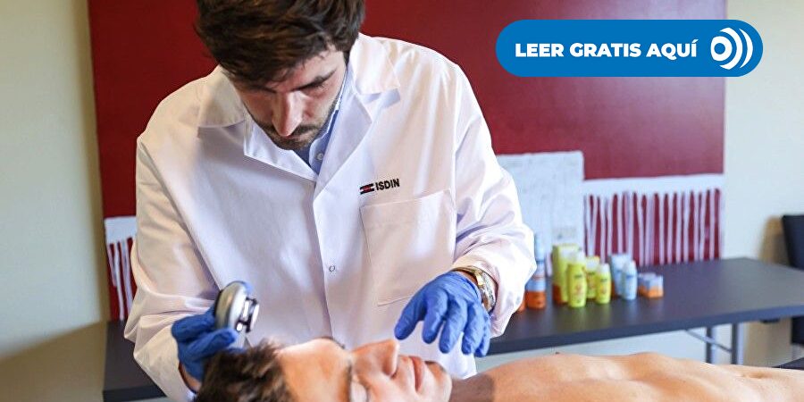 ISDIN realiza revisiones dermatológicas a los ciclistas del Movistar Team en el Tour para prevenir el cáncer de piel