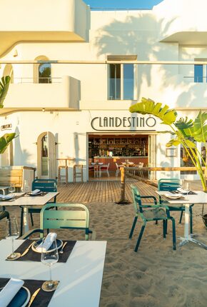 clandestino-playa.jpg