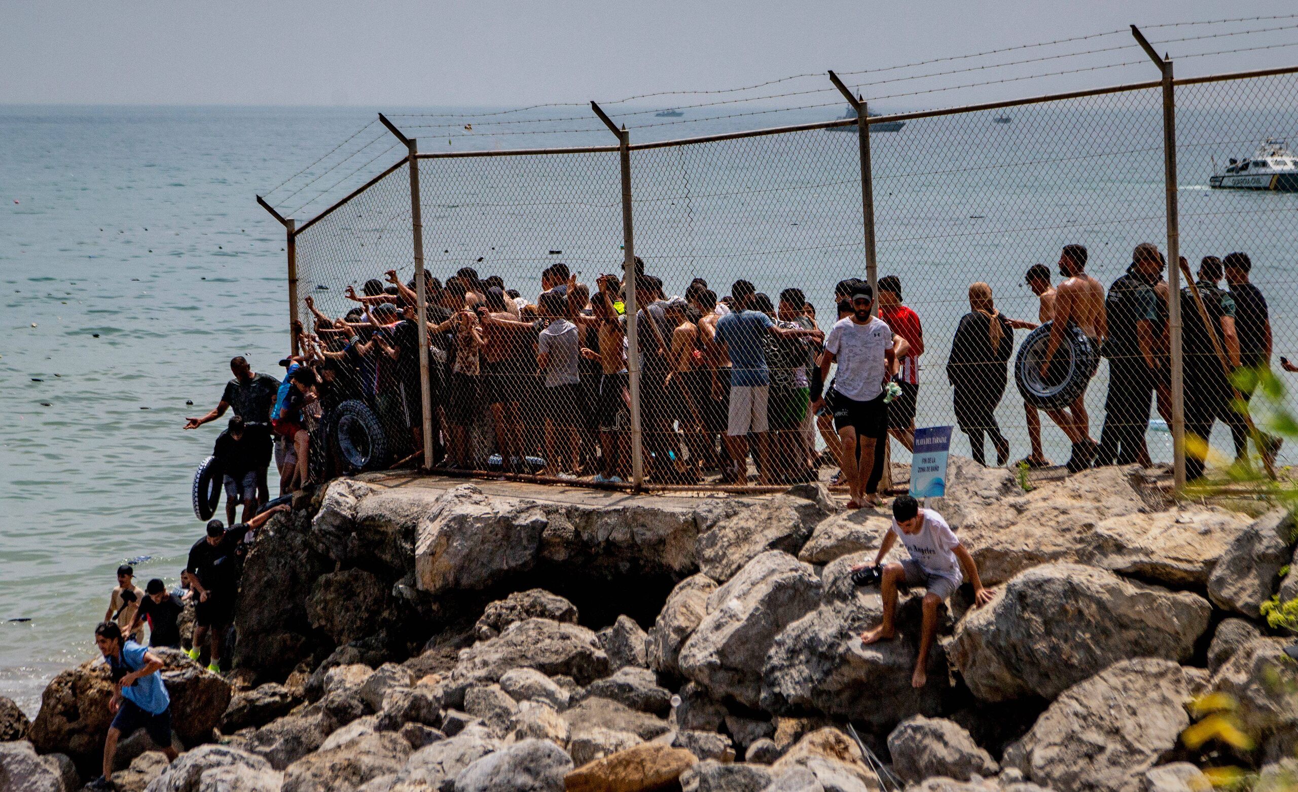 EEUU culpa a las políticas de "extrema izquierda" de la situación en Ceuta e Italia propone cerrar Schengen con España