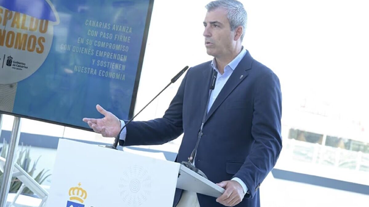 Manuel Domínguez denuncia la falta de protección en Ceuta y señala a la Moncloa por la crisis migratoria