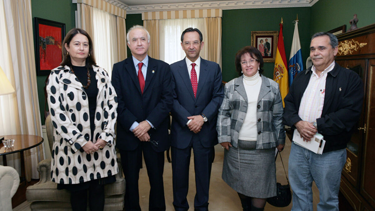 El Consejo Escolar exige más millones al Gobierno sin proponer mejoras de eficiencia
