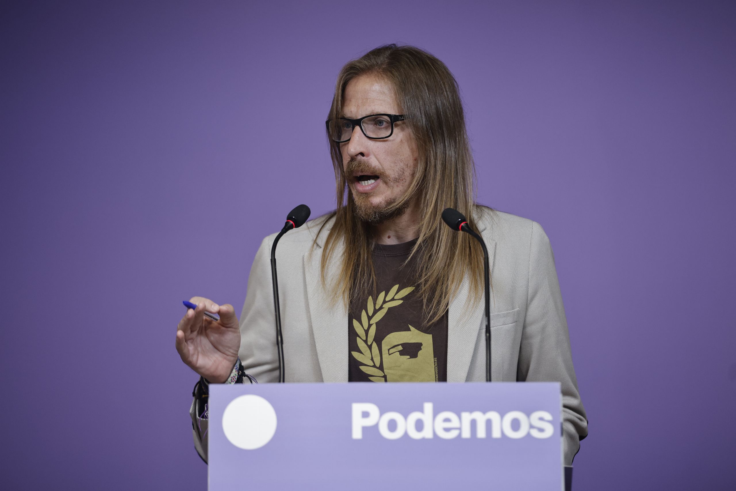 Podemos exige a Sánchez intervenir los precios de los alimentos y un impuesto del 30% las eléctricas
