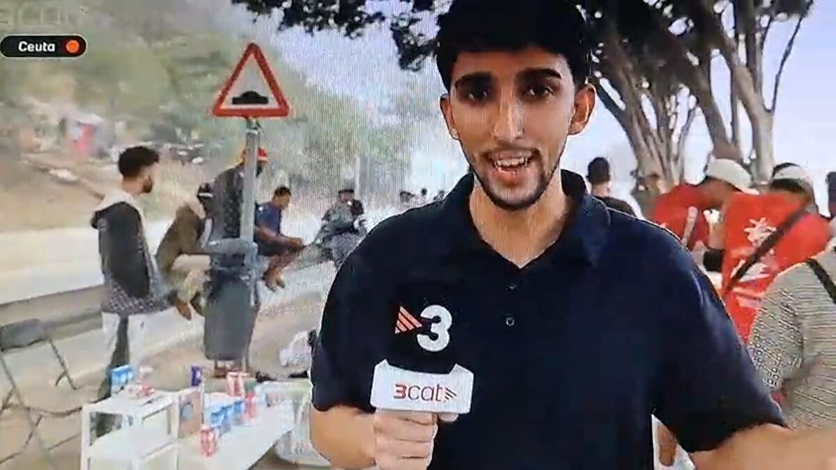 Así cuenta TV3 el surgimiento del  mercado  en la playa de El Trampolín