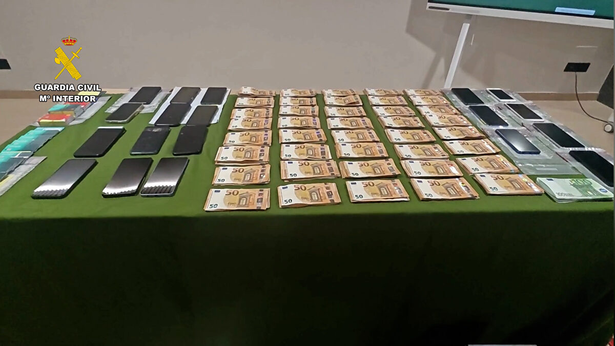 Cae una red de ciberestafadores que operaba en Galicia y que defraudó más de un millón haciéndose pasar por un banco