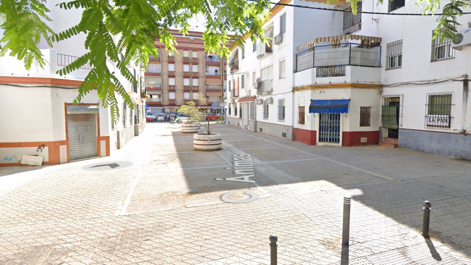 Hallan muerto a un niño de diez años en una vivienda de Sevilla