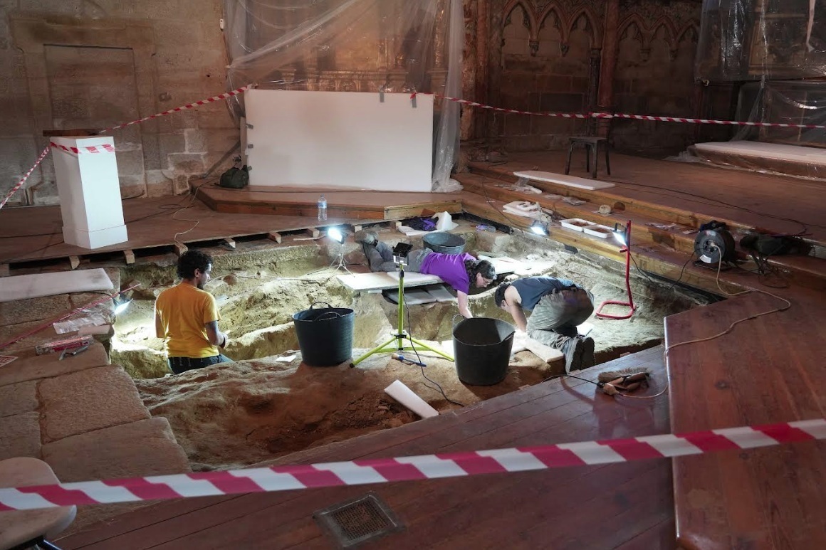 Un cerebro saponificado y el cadáver de un capellán: los últimos hallazgos en el convento de Santa Clara de Pontevedra