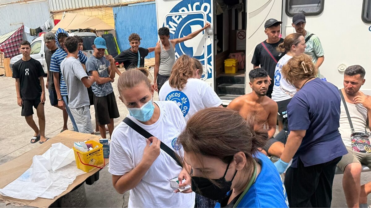 El 112 confirma que los expedientes sanitarios en Ceuta se disparan un 260% mientras Mónica García niega el colapso