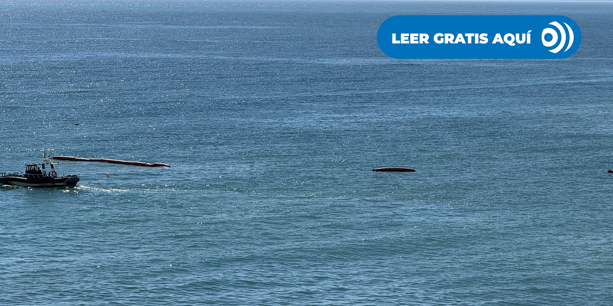 Desinfla la boya neumática en la frontera marítima del Tarajal en Ceuta