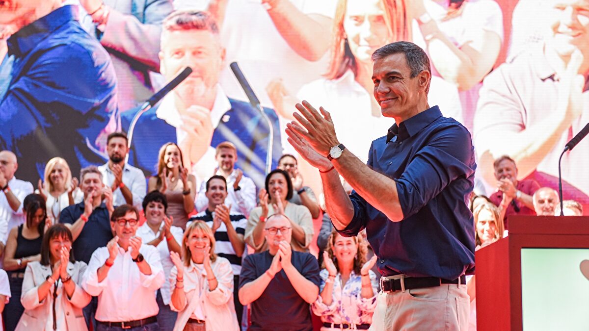 El PSOE sufre una sangría de militantes con Sánchez y toca su mínimo histórico