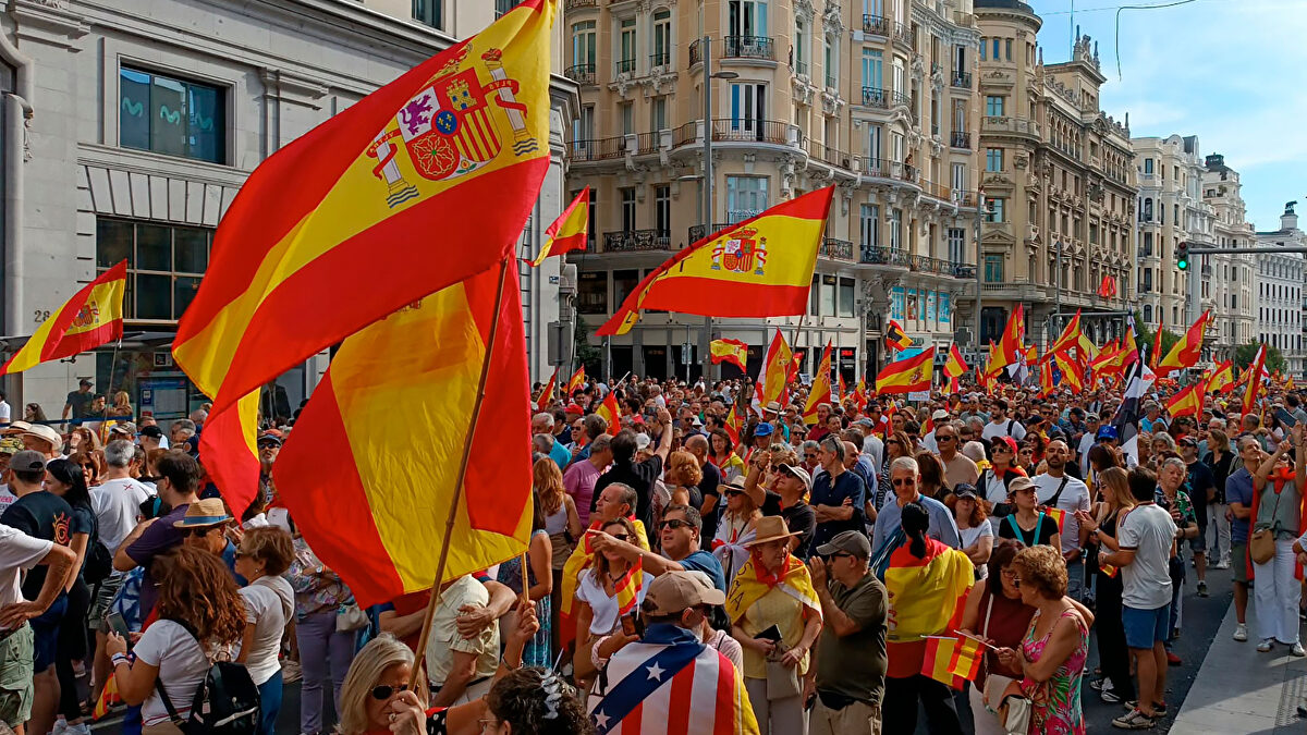 Clamor en Madrid por la invasión de Ceuta :  Pedro Sánchez a prisión 