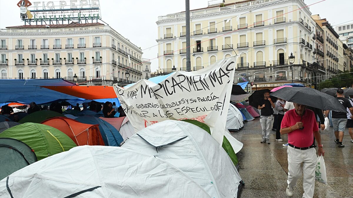 El Gobierno moviliza a sus votantes contra el Gobierno
