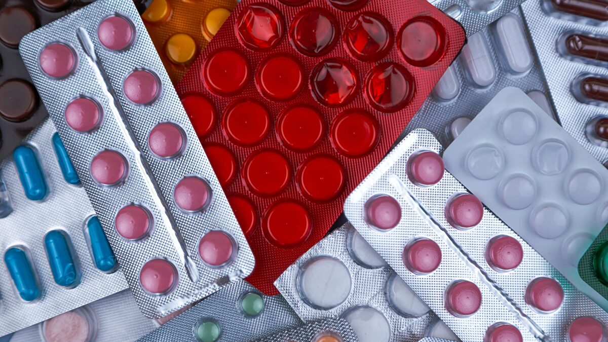 Sanidad avisará a los pacientes por móvil de la caducidad de sus madicamentos en tratamientos de larga duración